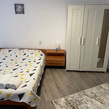 Studio Piata Amzei Nr.1 Bukarest Eksteriør billede