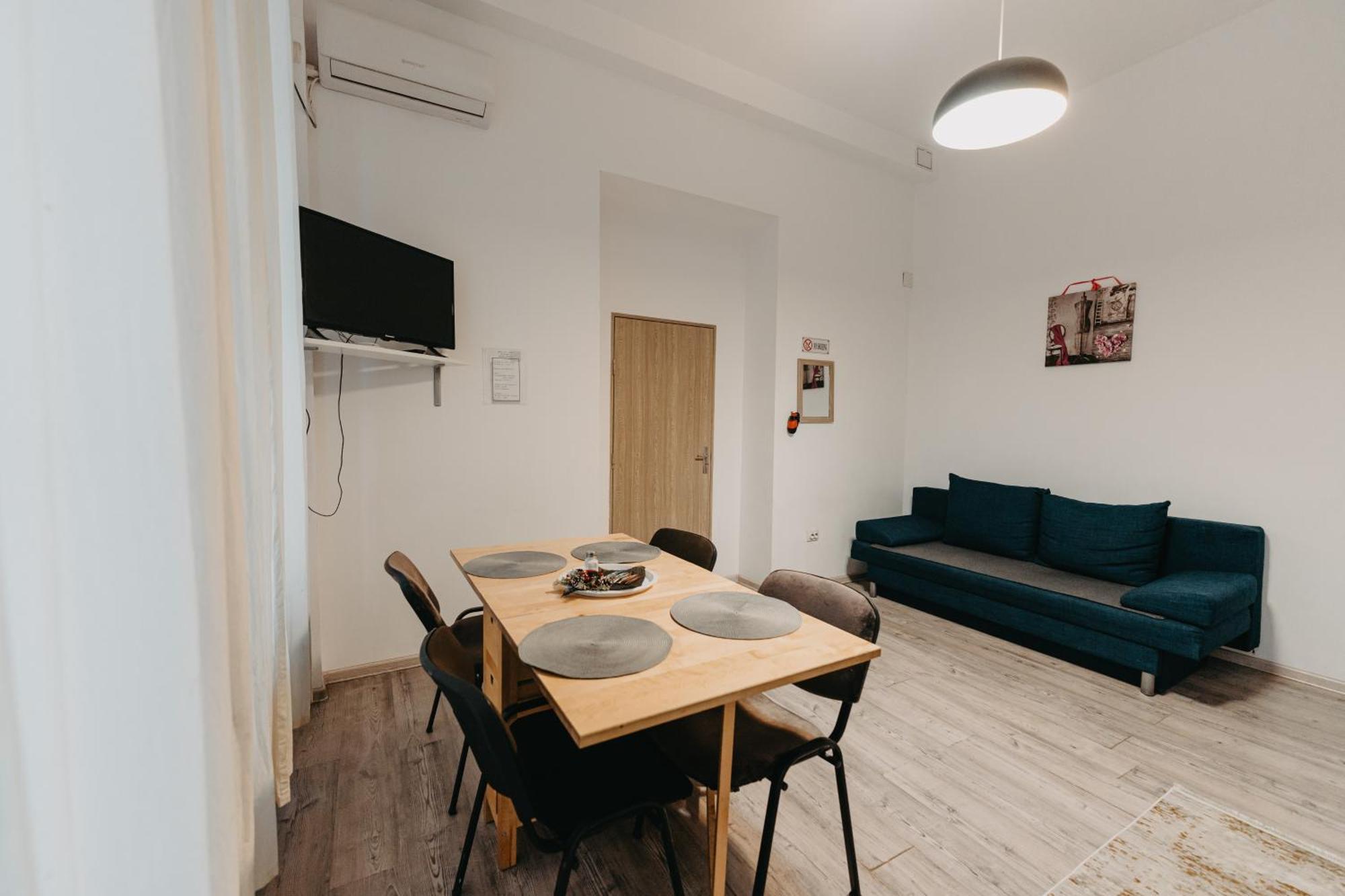 Studio Piata Amzei Nr.1 Bukarest Eksteriør billede