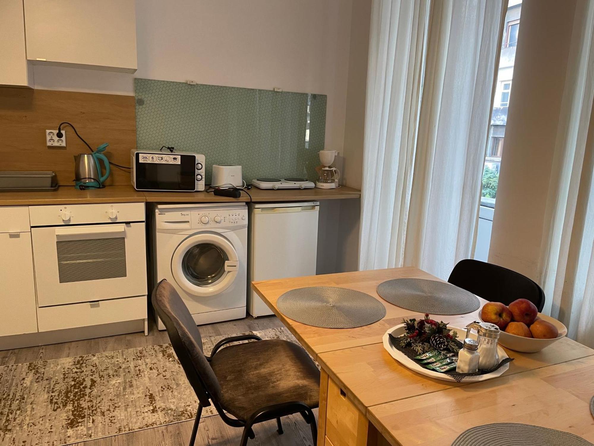 Studio Piata Amzei Nr.1 Bukarest Eksteriør billede