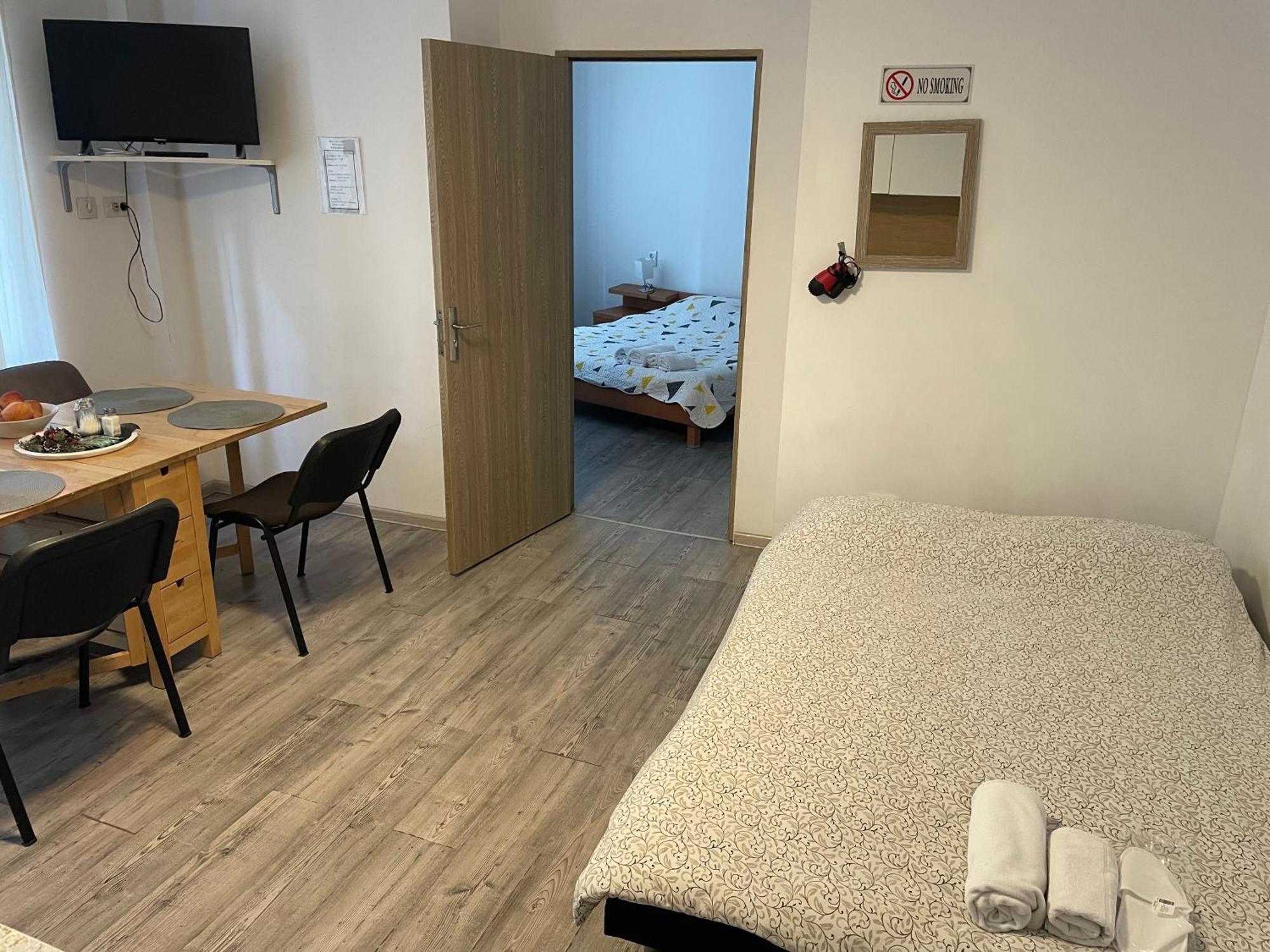 Studio Piata Amzei Nr.1 Bukarest Eksteriør billede