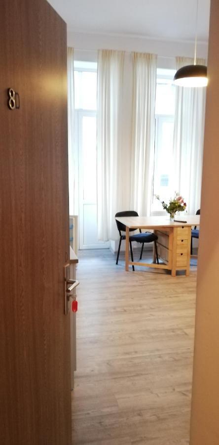 Studio Piata Amzei Nr.1 Bukarest Eksteriør billede